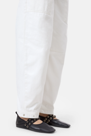  218 IVORY